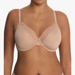 Natori Lace-Trim Molded Bra — in pale pink 34DD